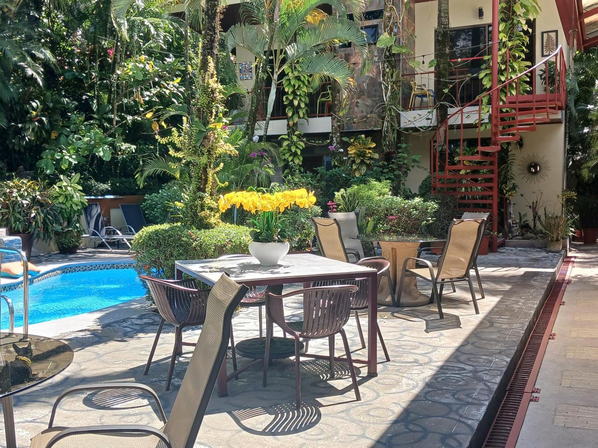 Coyaba Tropical Elegant Adult Guesthouse Manuel Antonio Exterior photo