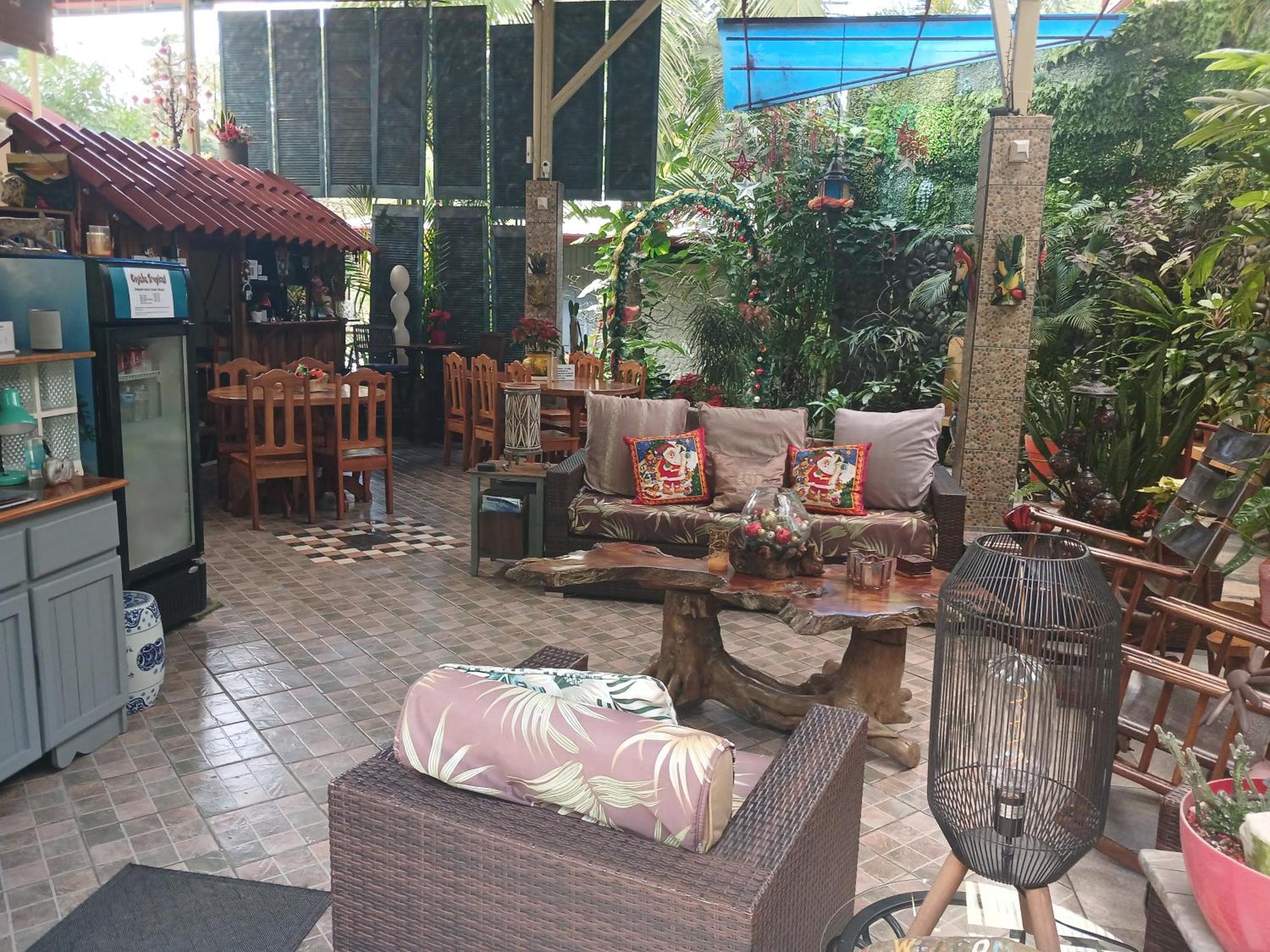 Coyaba Tropical Elegant Adult Guesthouse Manuel Antonio Exterior photo